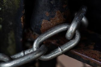 What Size Chain for Engine Hoist?